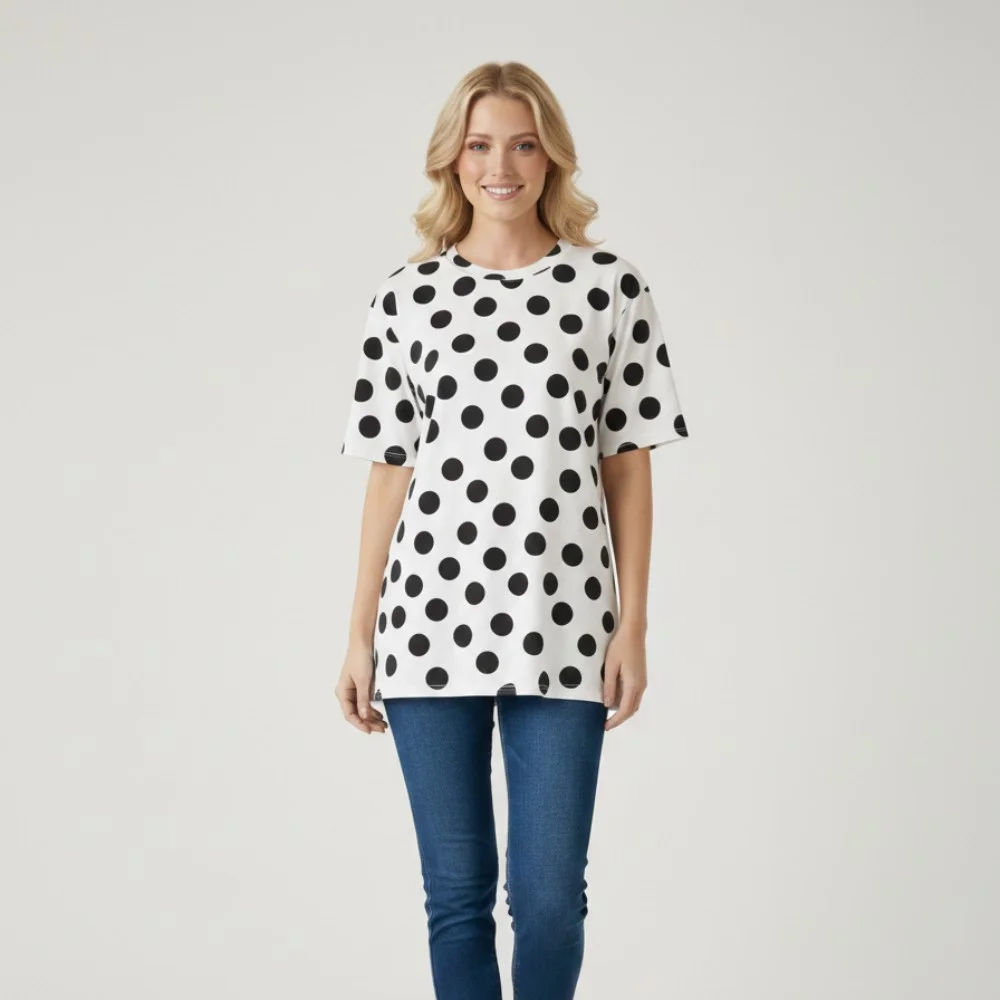 Oversize Puantiyeli Basic Tişört – Pamuk Penye, Siyah Beyaz, Kadın Günlük T-Shirt